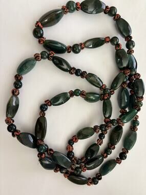 Vintage Green Agate Long Beaded Necklace